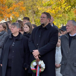 56 os megemlekezes16