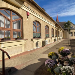 idosek vilagnapja a fenyes hazban2025