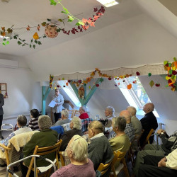 idosek vilagnapja a fenyes hazban2025