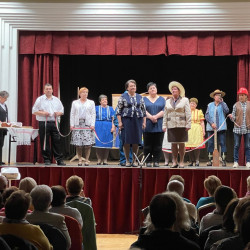 pajtaszinhazi eloadas berettyoujfaluban