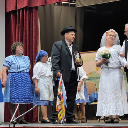 pajtaszinhazi eloadas berettyoujfaluban