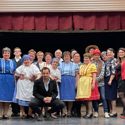 pajtaszinhazi eloadas berettyoujfaluban