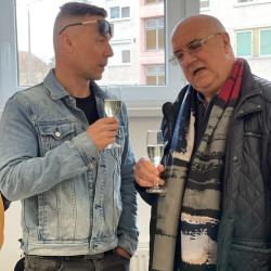 atadtak a vallalkozok hazat