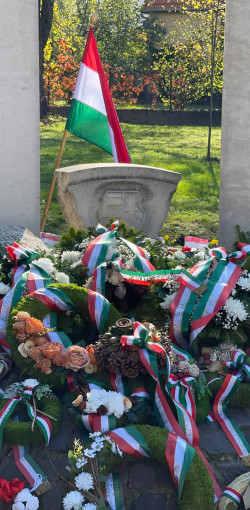 a hosokre emlekeztunk65