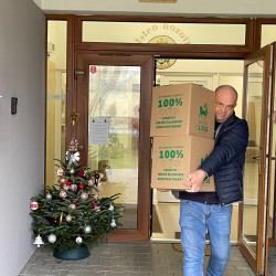 szeretetdoboz beretttyoujfalu13