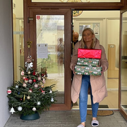 szeretetdoboz beretttyoujfalu19