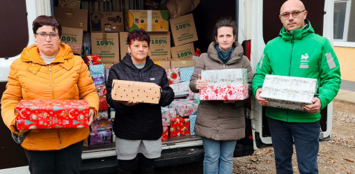 szeretetdoboz beretttyoujfalu34