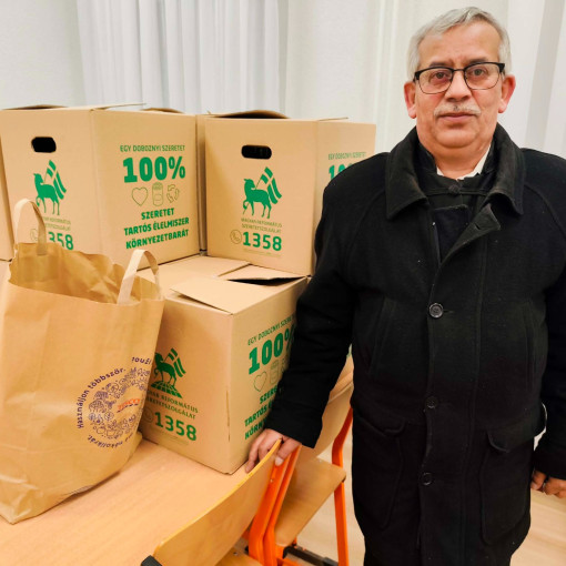 szeretetdoboz beretttyoujfalu36
