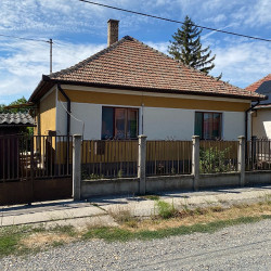 elado ingatlan berettyoujfalu belvarosaban01