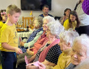 farsangi mulatsag az idosek otthonaban18