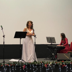 fellobbant a hit langja12