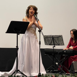 fellobbant a hit langja14