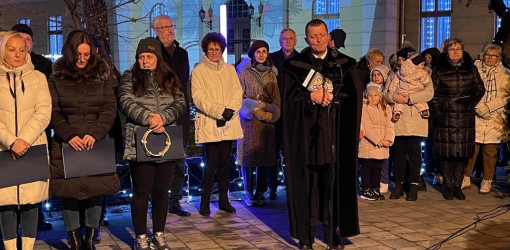 fellobbant a hit langja60