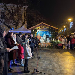 fellobbant a remeny langja19