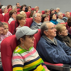 fellobbant az orom langja02