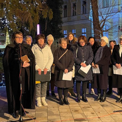 fellobbant az orom langja21