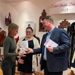 fiatal alkotok biharban