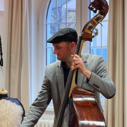 fiatal alkotok biharban