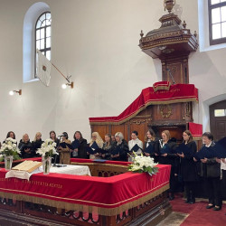 halaado istentisztelet069