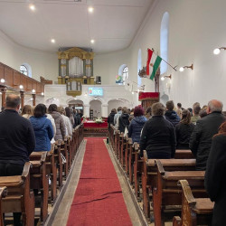 halaado istentisztelet100