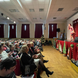 idosek karacsonyi unnepsege73