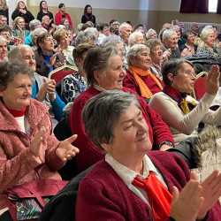 idosek karacsonyi unnepsege75