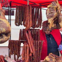 ujra tama termeloi vasar