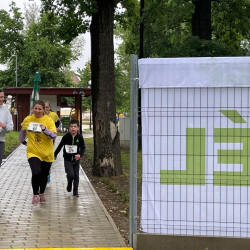 iii. tama varosnapi futas072