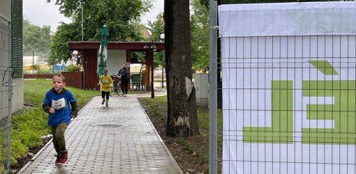 iii. tama varosnapi futas078