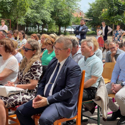 iskolafelujitas mikepercsen61