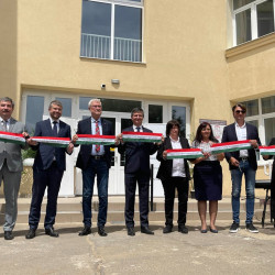 iskolafelujitas mikepercsen66