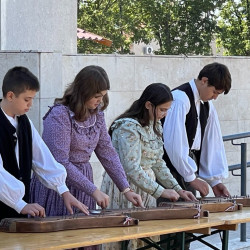 kadar vitezre emlekeztunk22