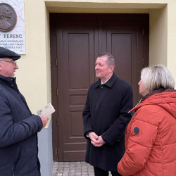 karacsonyi adomany a bihari vallalkozoktol86