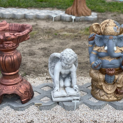 mindent is kereskedes berettyoujfaluban94