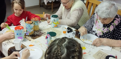 ludas nap az idosek otthonaban73