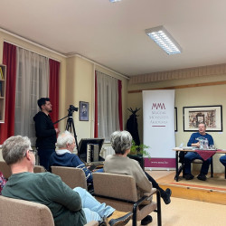 kiadvanybemutato es megemlekezes04