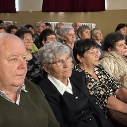 nyugdijasok karacsonyi unnepsege19