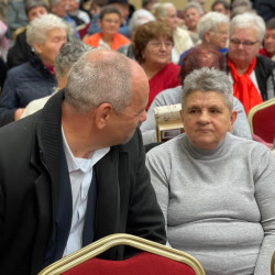 nyugdijasok karacsonyi unnepsege53