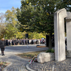 otvenhatra emlekeztunk57