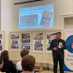 seta a faluvarosban ujratoltve06