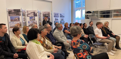 seta a faluvarosban ujratoltve08