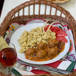 tajak hazak izek 2025