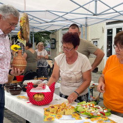 tajak hazak izek 2025