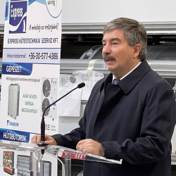 ujabb fejlesztes az express kft nel