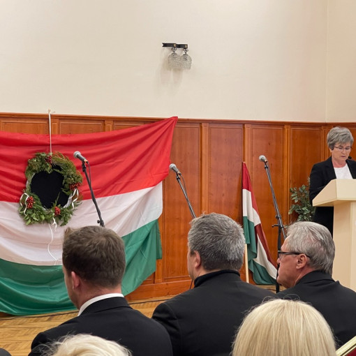 Tisztelet a bátraknak - '56-ra emlékeztünk