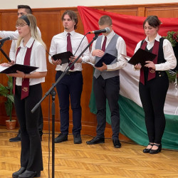 tisztelet a batraknak26