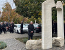 tisztelet a batraknak51