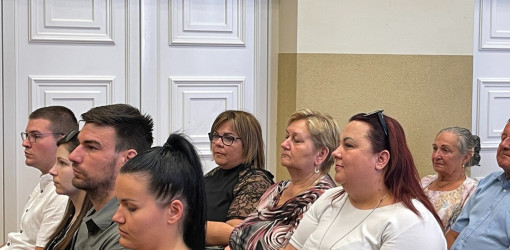 unnepi testuleti ules