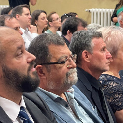 unnepi testuleti ules