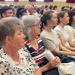 unnepi testuleti ules